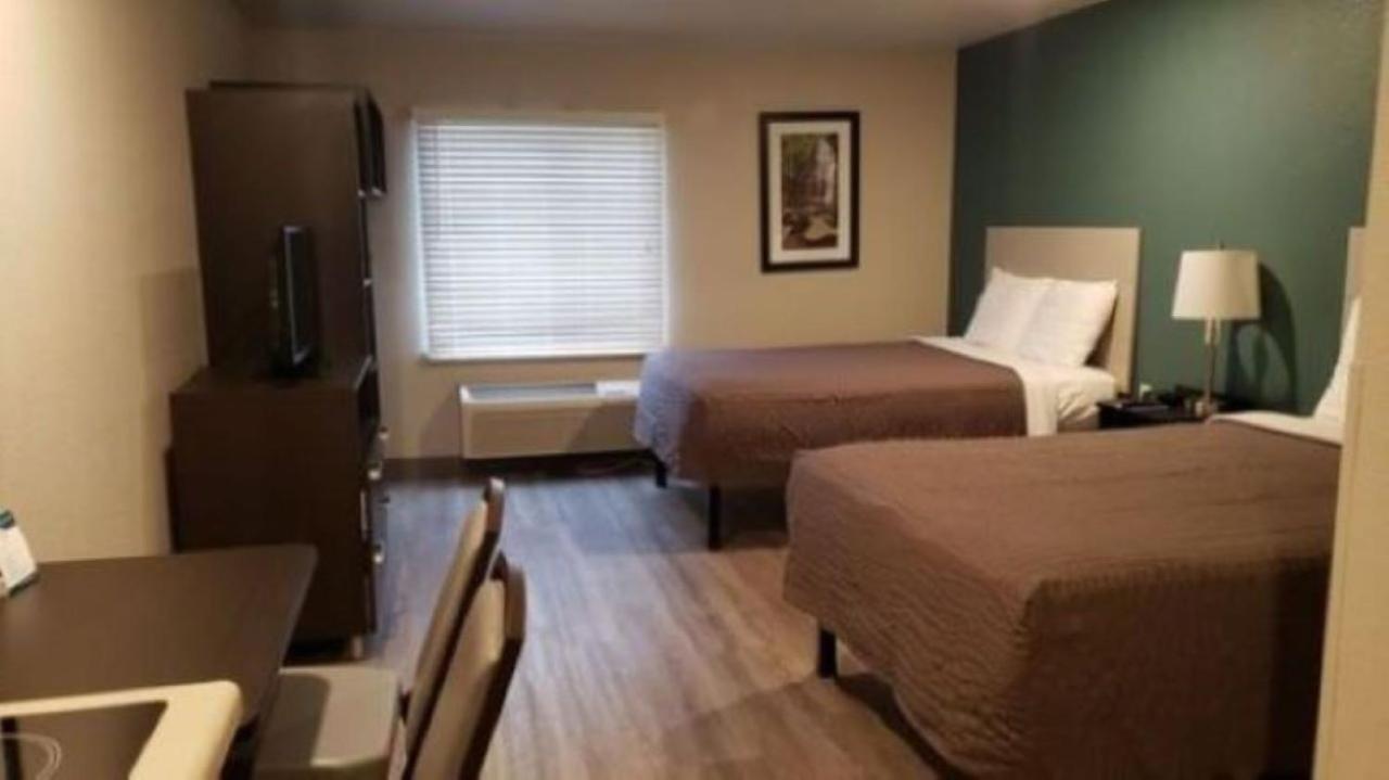 Woodspring Lebanon Hotel