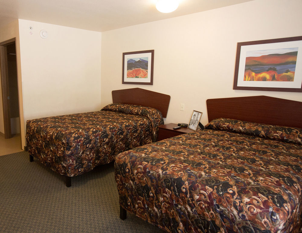Woodspring Lebanon Hotel 2*